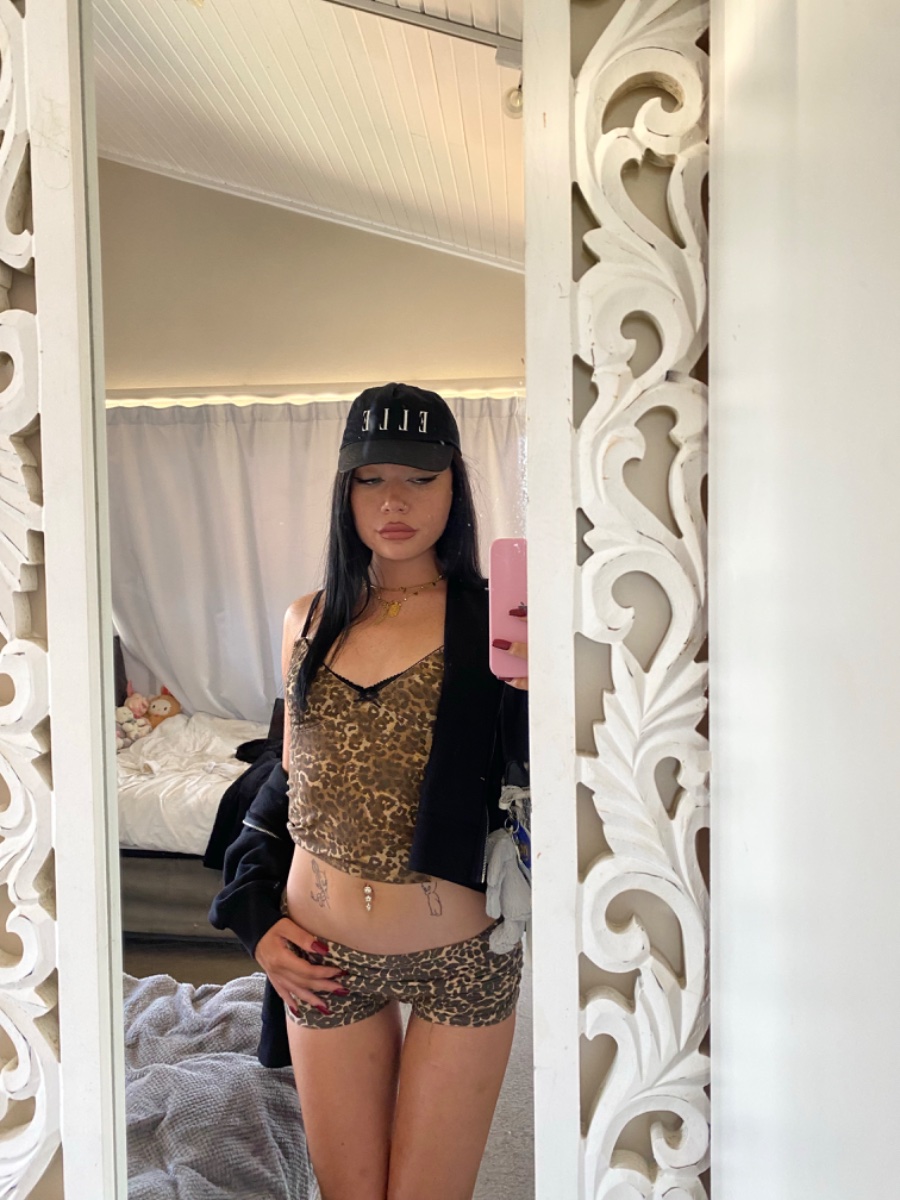 Post photo